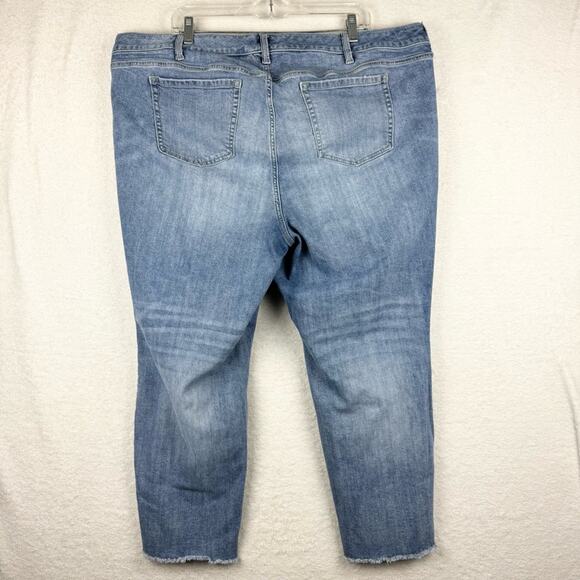 Torrid Crop Boyfriend Straight Vintage Stretch Mid-Rise Jean In Psyche Wash - 24 - Picture 12 of 15